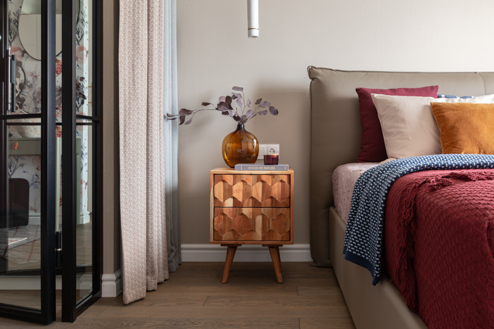 Здесь лето. Проект Вики Вишневской