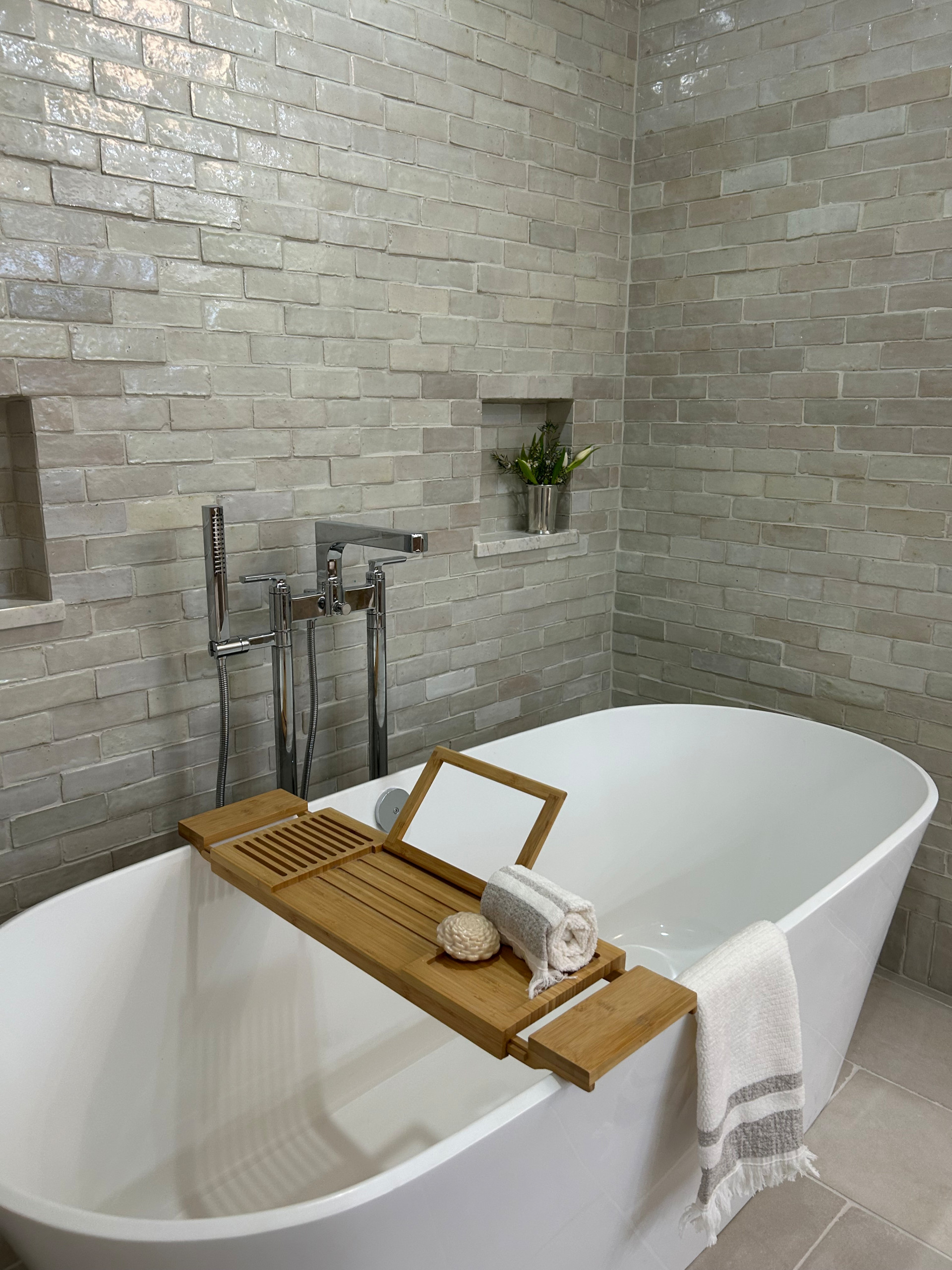 Neutral Mediterranean Bathroom