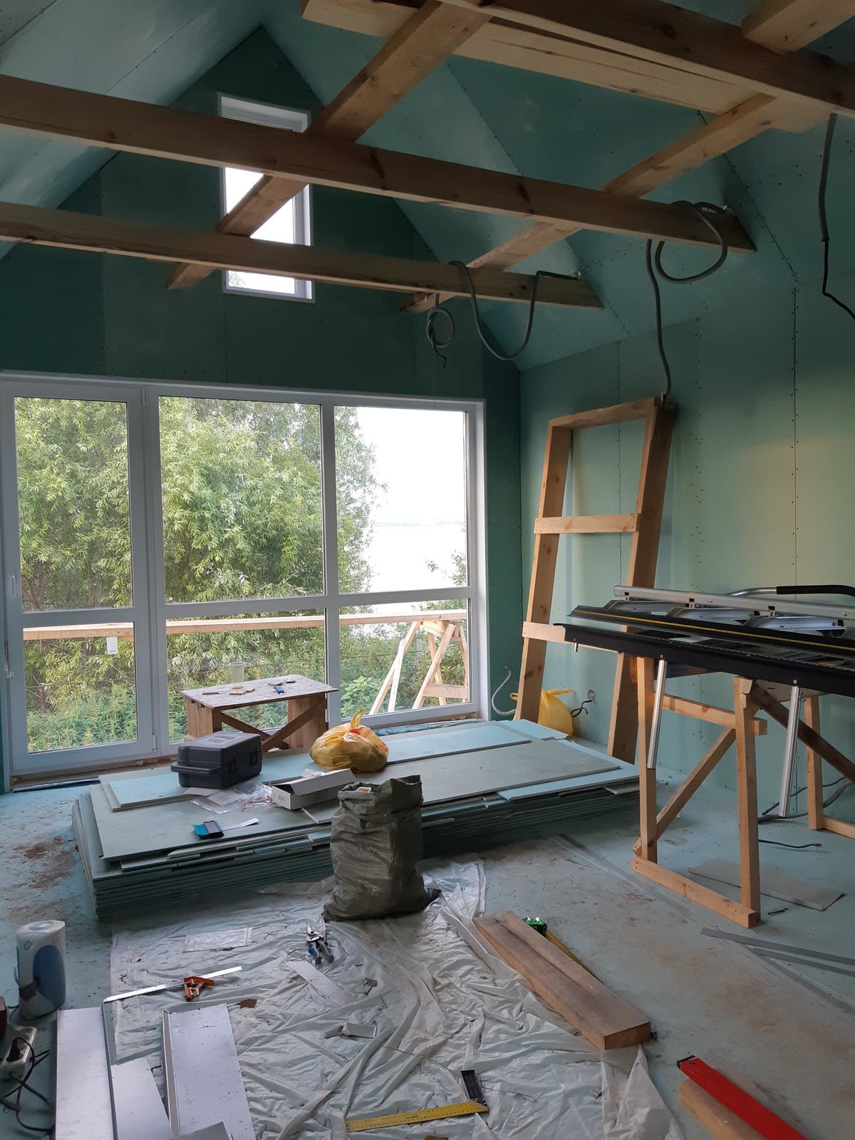 Домик на озере - проект и некоторые детали реализации