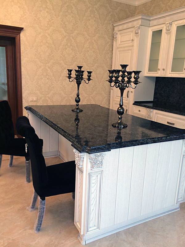 Кухня Руджери прямая с островом