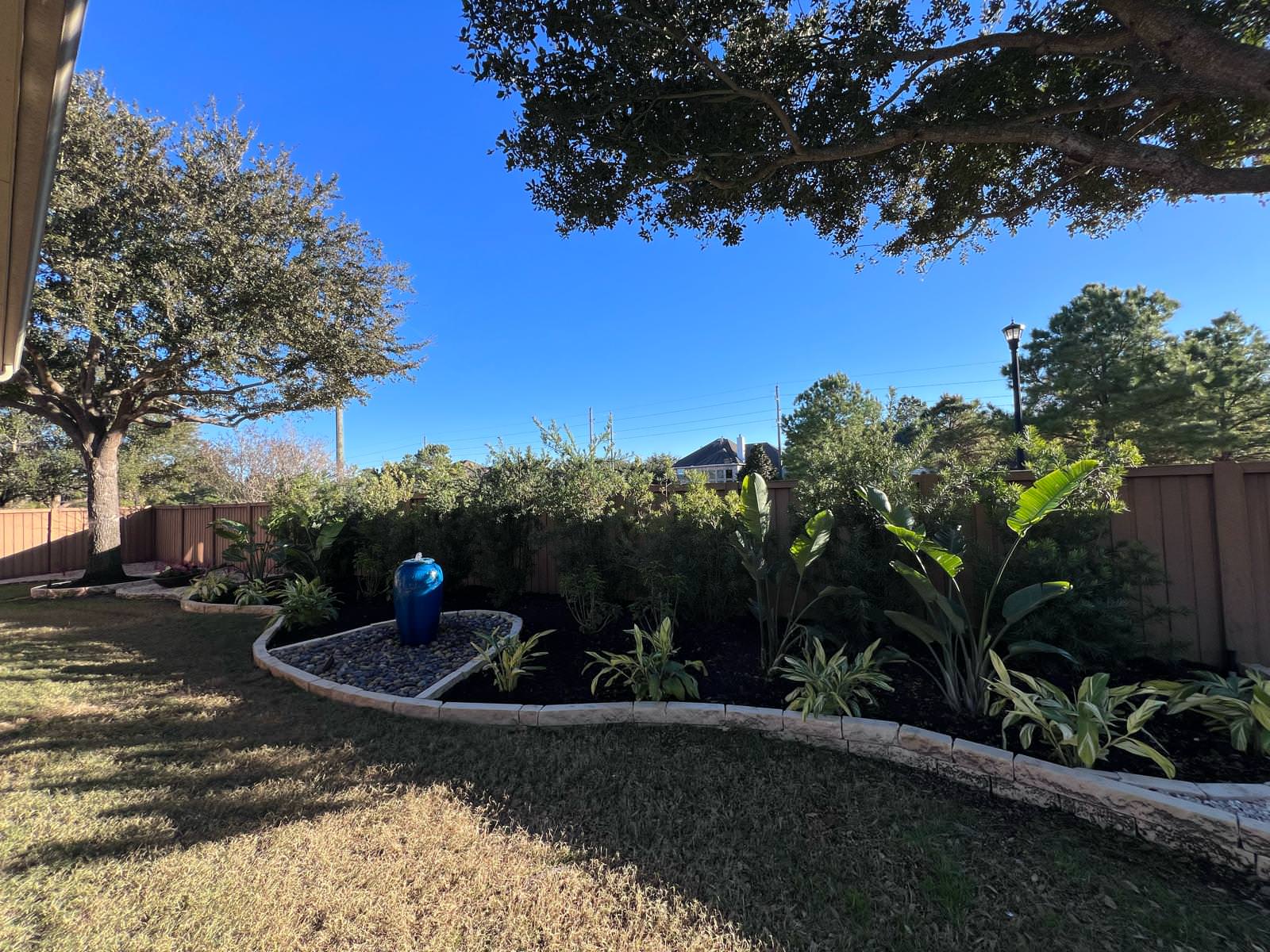 Putting Green, Backyard Paradise and Front yard Makeover in Fulshear!