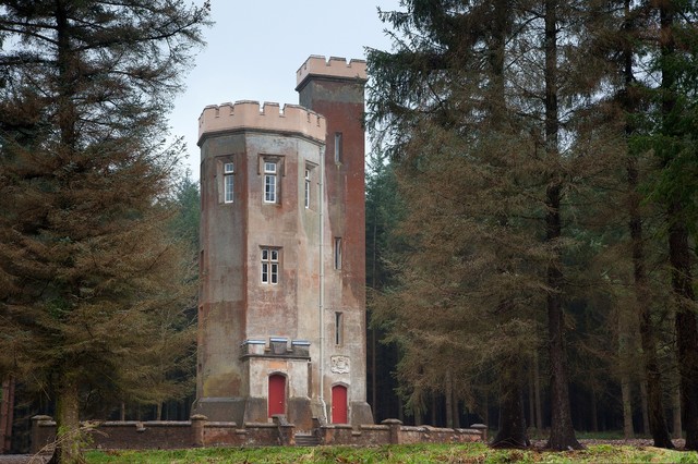 China Tower, Devon klassisk-hus-og-facade