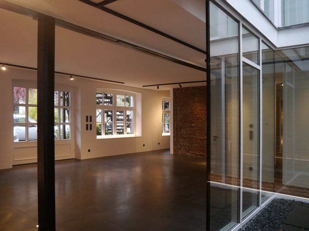 Lichthöfe mit Ganzglasecken