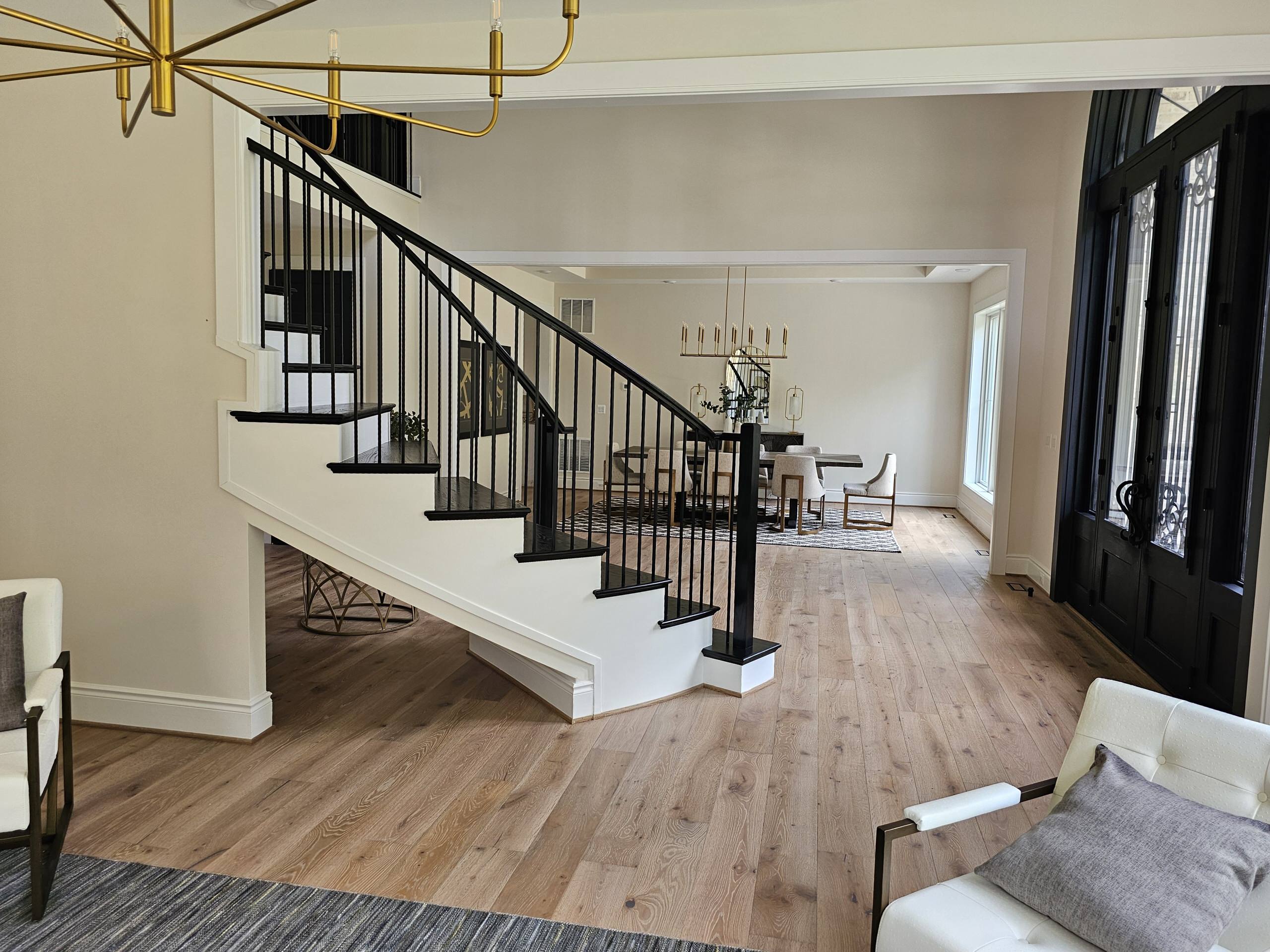 Elegant Curve Elevates Modern Design, Mclean, VA 22101