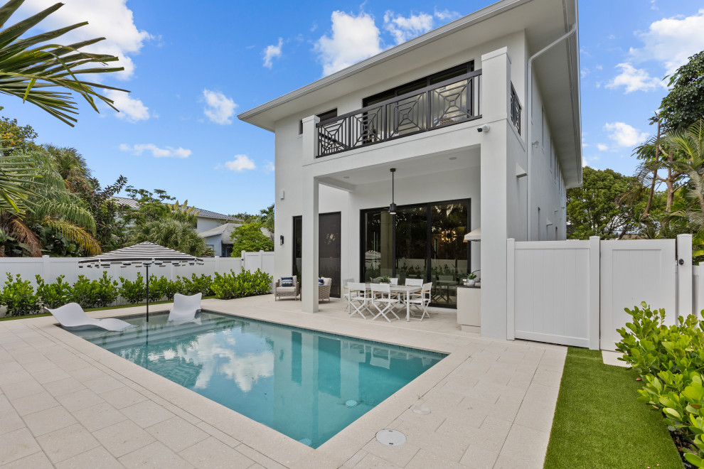 Pool - transitional pool idea in Miami