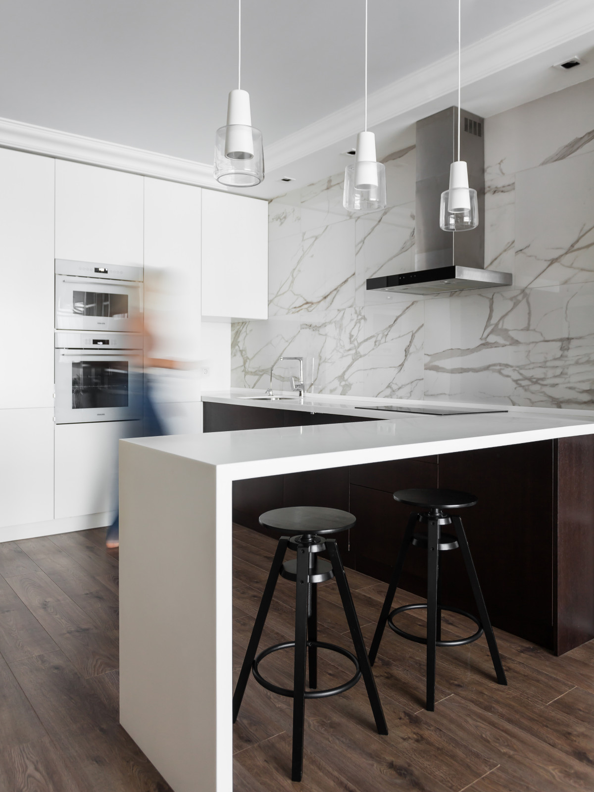 True (Реализация)