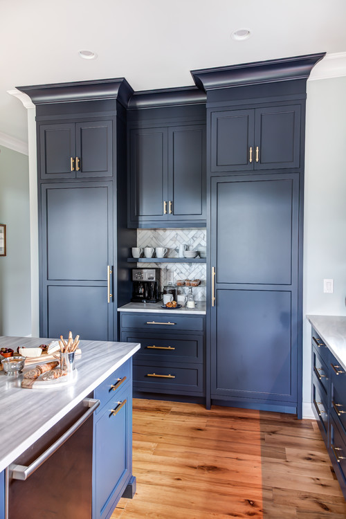 Color To Paint Kitchen Cabinets, What Color Countertops With Blue Cabinets
