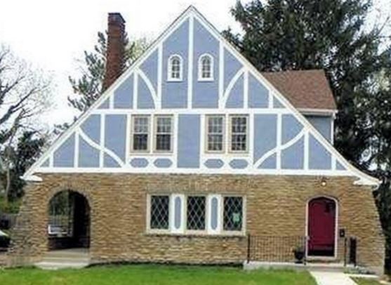 The Blue Tudor: Help me color the door and details, please