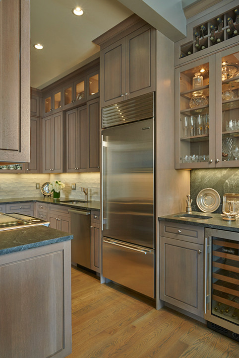 Inspiration for a transitional kitchen remodel in Boston