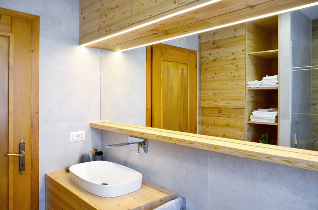 Bagno di montagna rustikal-badezimmer