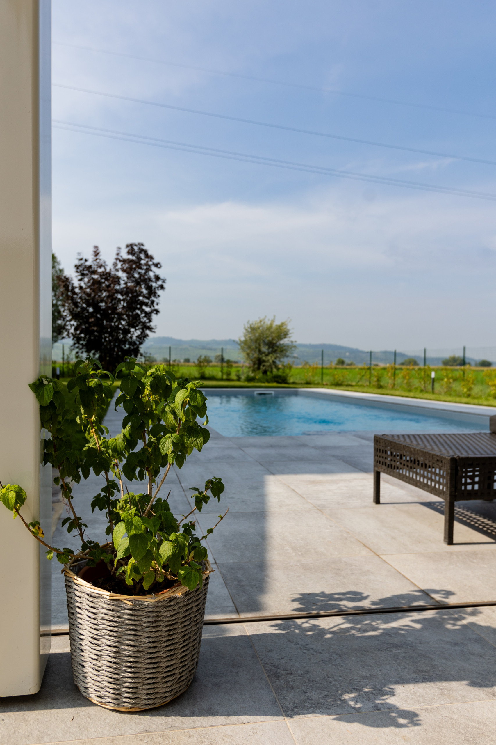 Villa SM | Realizzazione nuova piscina esterna con portico