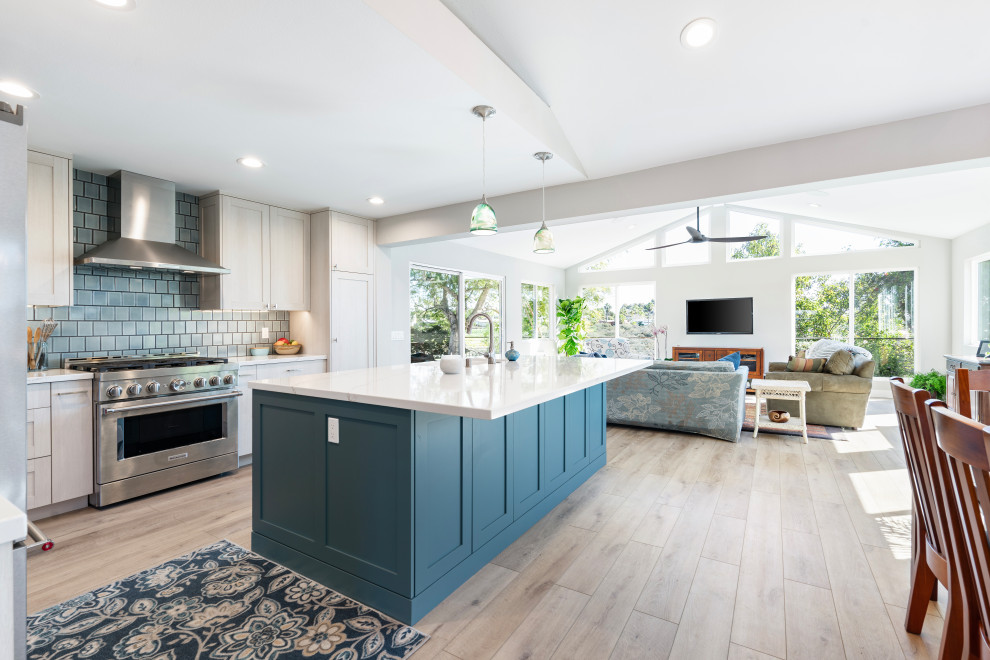 This is an example of a transitional kitchen in San Diego.
