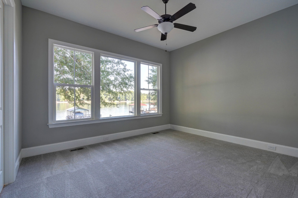 Inspiration for a transitional home design remodel in Charlotte