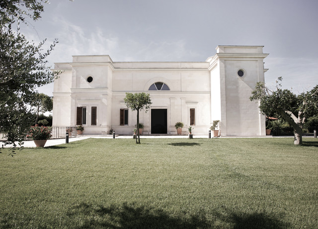 PRIVATE VILLA klassisk-hus-og-facade