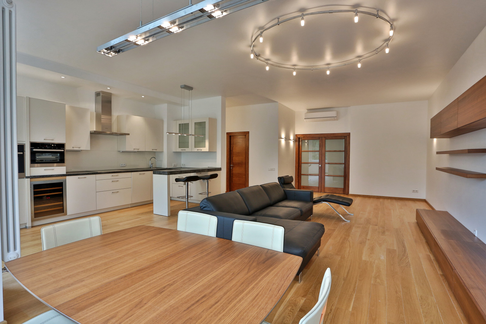 Капитальный ремонт 3 комнатной квартиры с реконструкцией