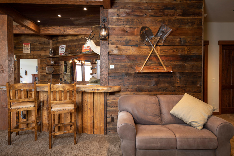 Home design - rustic home design idea in Denver
