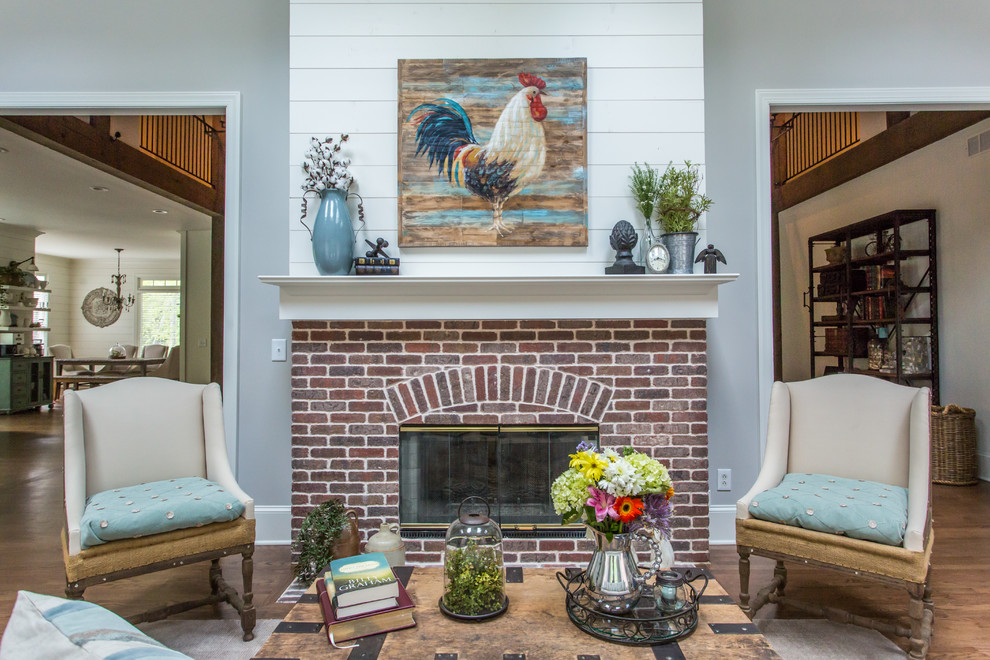 Design ideas for a country living room in Atlanta.
