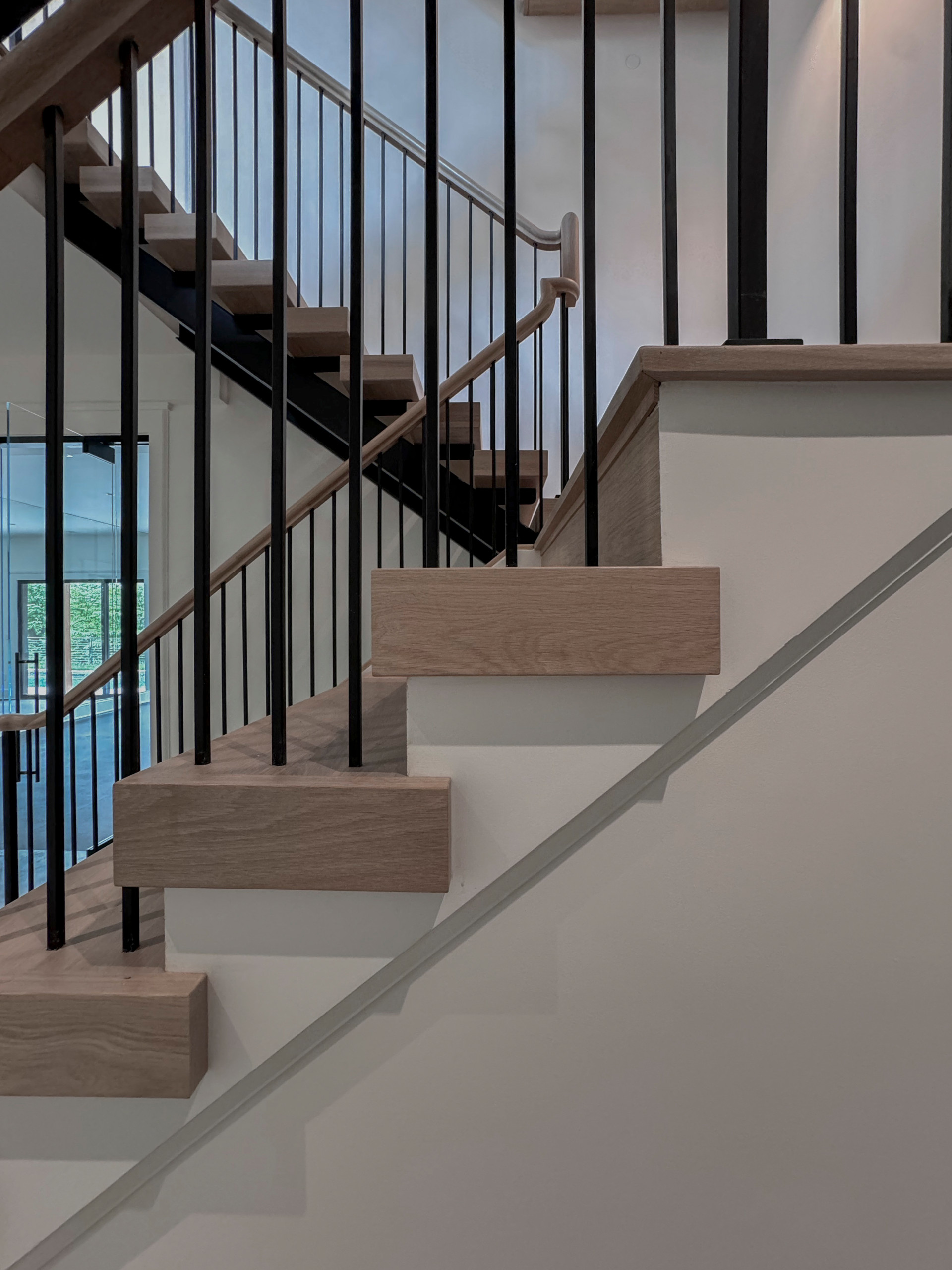 122_Modern Steel & Wood Floating Staircase, Arlington VA 22207