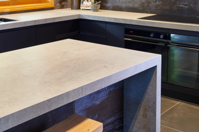 Modern Rustic Farmhouse rustic-kitchen