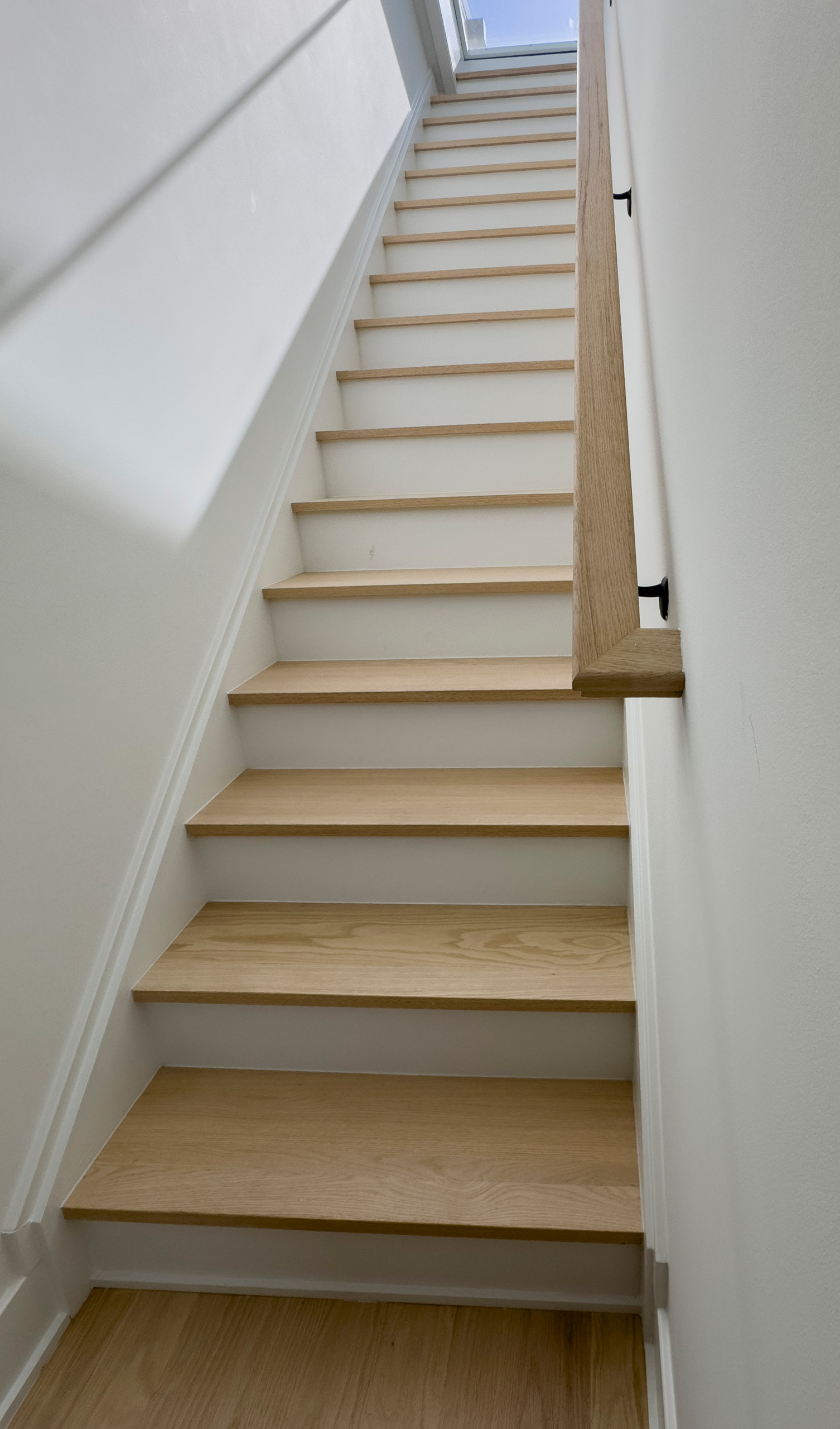 145_Impecable Staircase Renovation in Victorian Home, Washington DC 20001