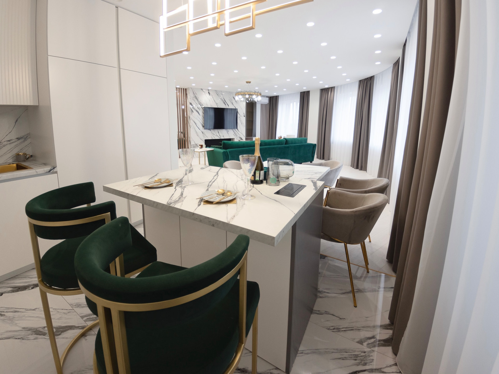 Квартира 120 кВ м в ЖК Спортивный квартал.