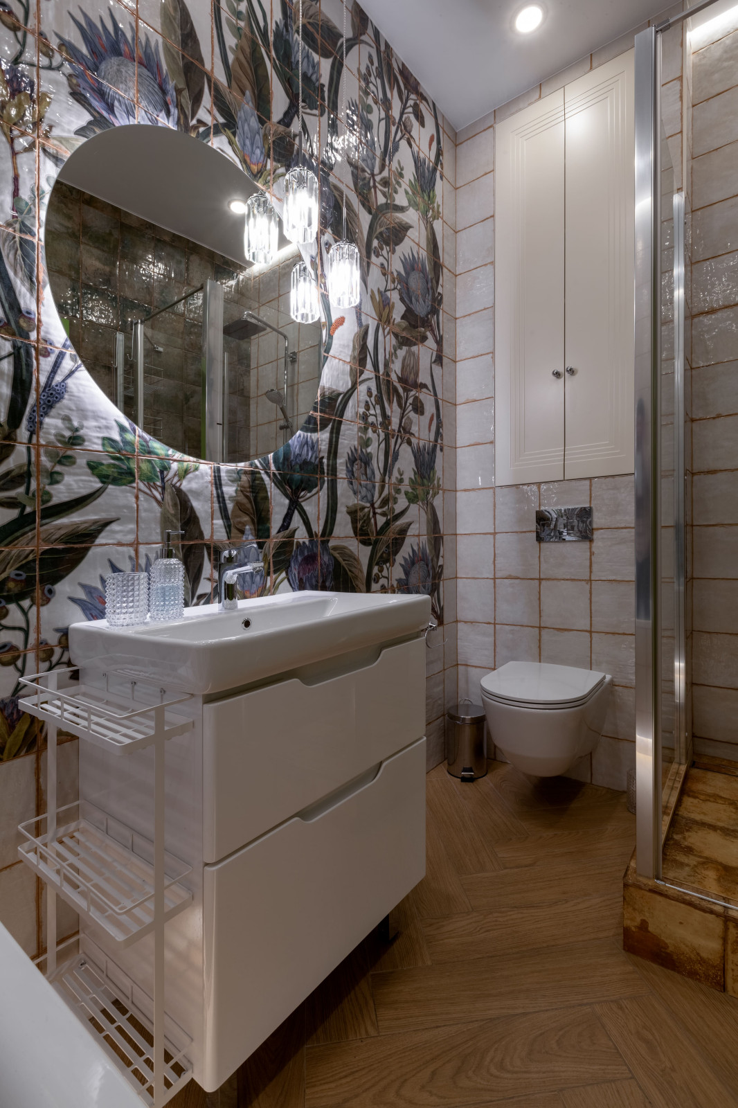 Винтаж в ярком интерьере 4-х комнатной квартиры