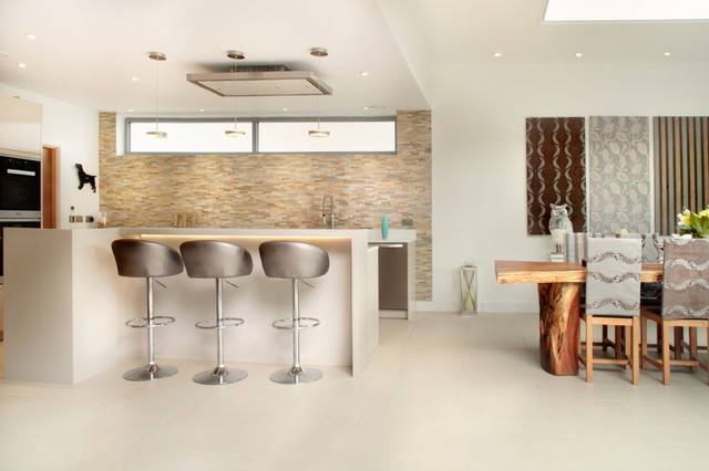 Open plan kitchen dining moderne-spisestue