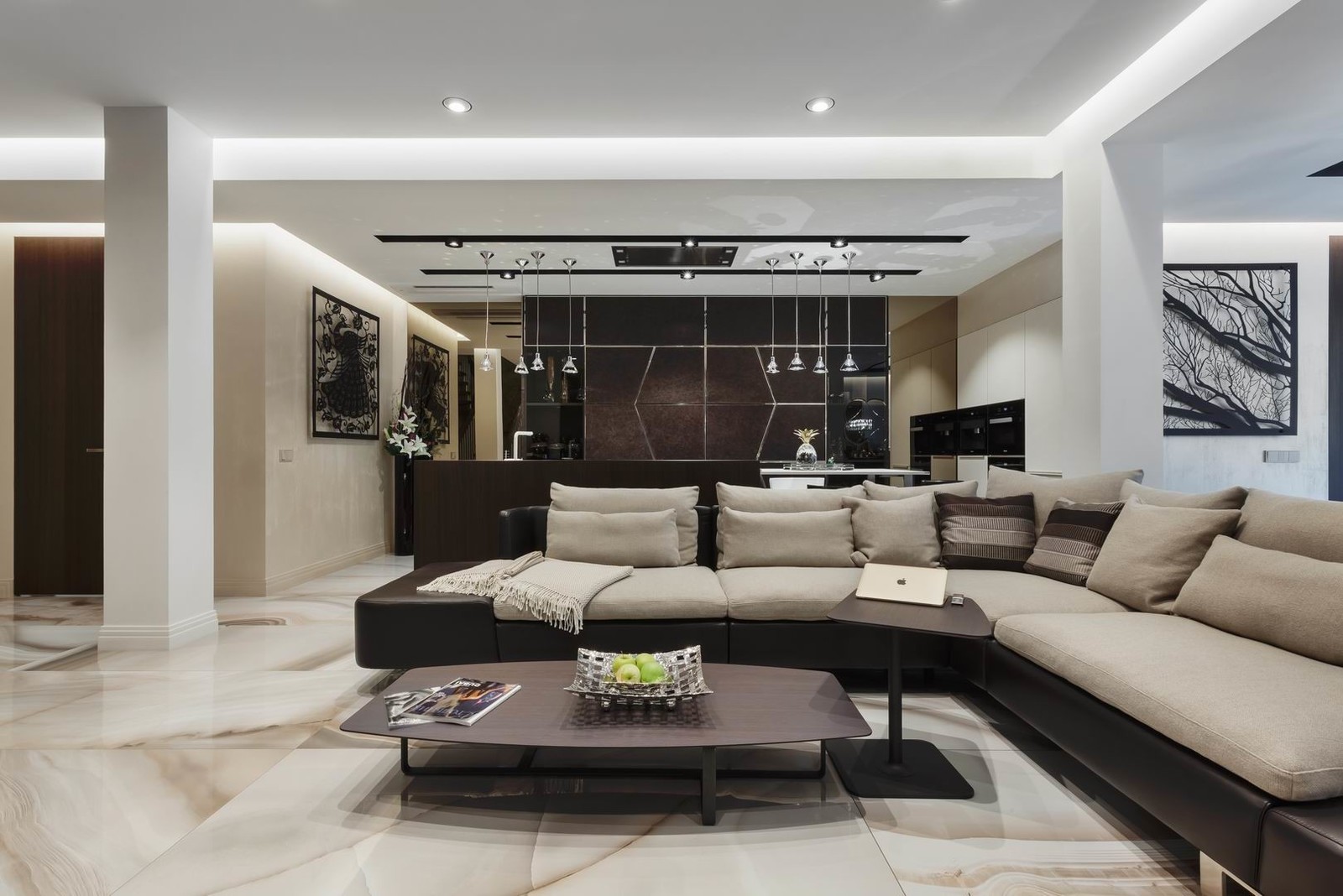 ИЗЯЩНЫЙ ШИК