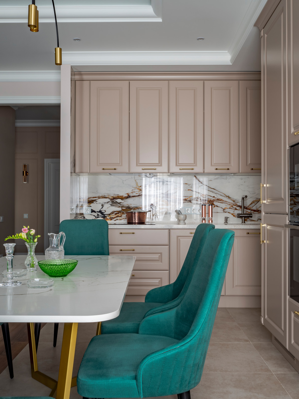 Уютная неоклассика в ЖК «Симфония Нижнего»