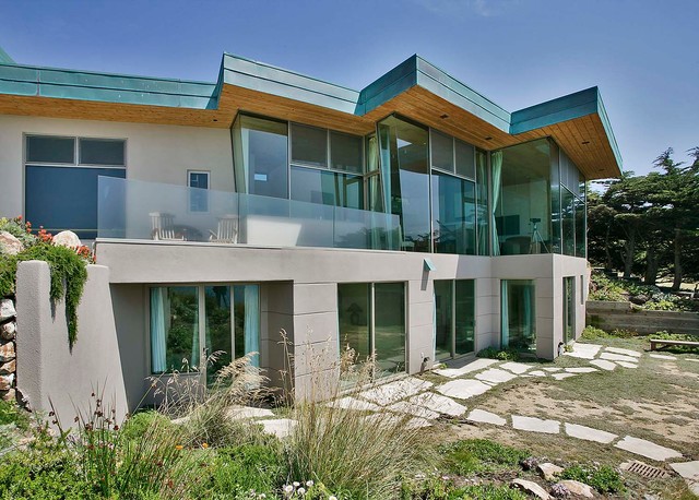 Rocky Point House trendy-hus-og-facade