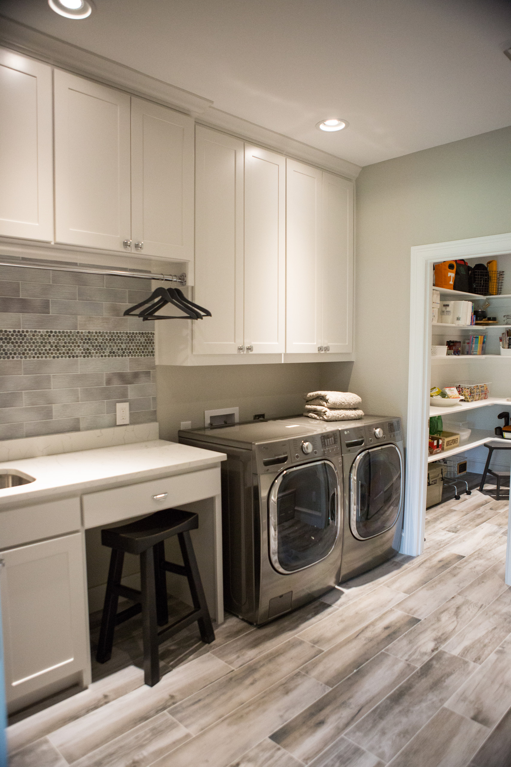 Richmond Ave Lakewood Laundry Room and Bathroom Remodel