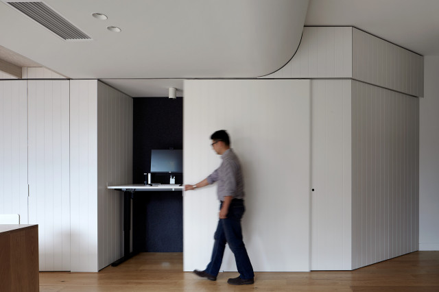 Caulfield House contemporary-home-office