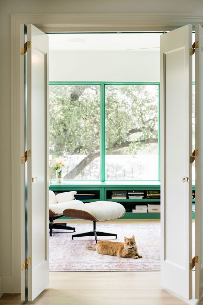 Inspiration for a transitional home design remodel in Austin