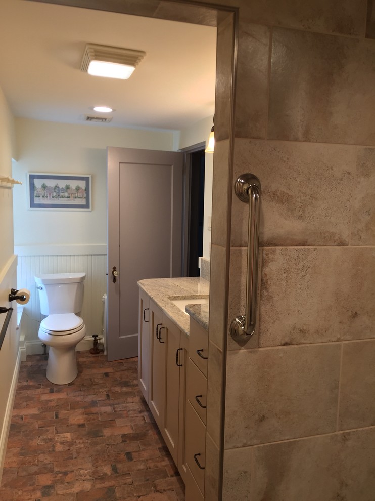 Harrisburg 2nd floor Bathroom Remodel with Walk-in Shower