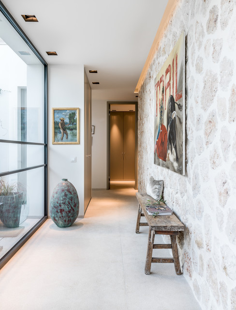 Gecko House coastal-hallway-and-landing