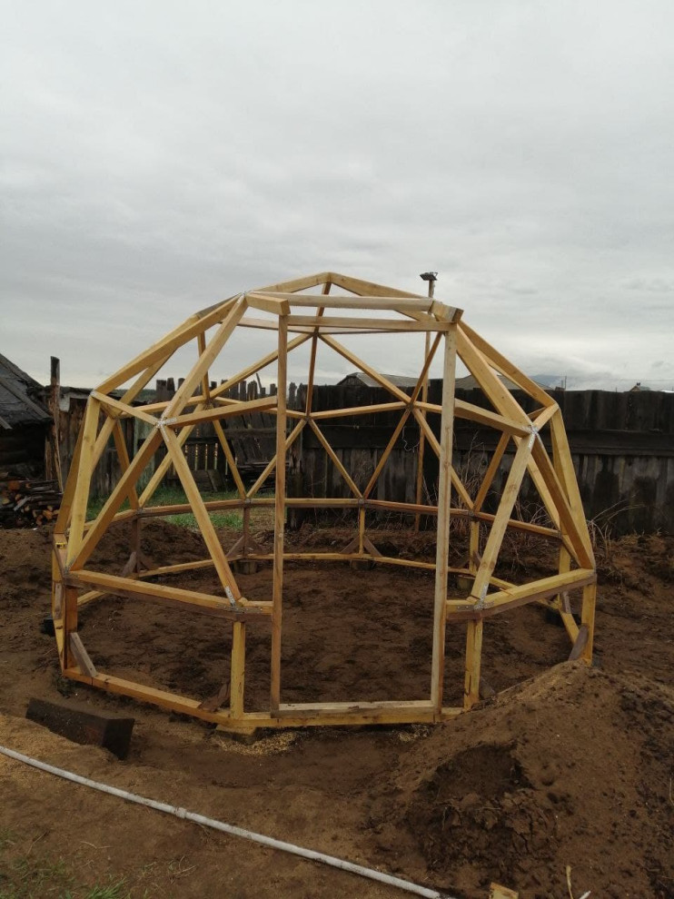 Теплица геодезическая полусфера