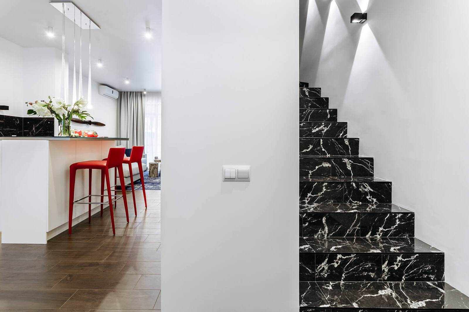 Танухаус в современном стиле