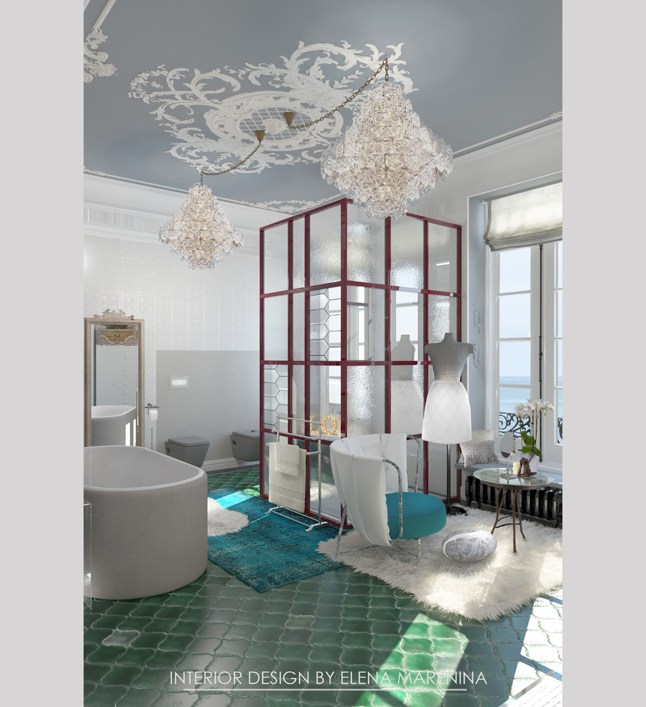 Ванная комната с высокими потолками