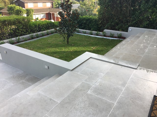 Riverview contemporary-garden