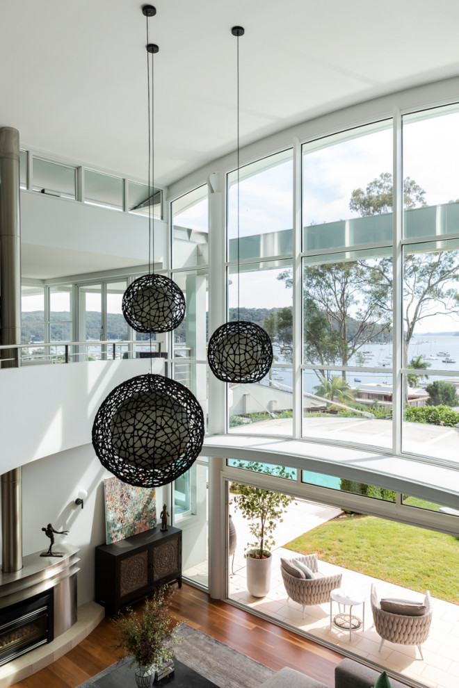 This is an example of a contemporary living room in Sydney.