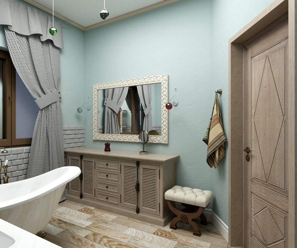 Ванная комната с окном