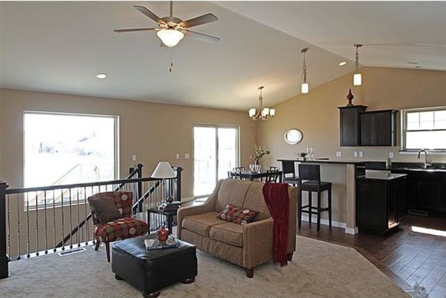 Transitional home design photo in Cedar Rapids