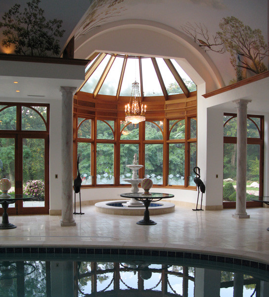 Example of a transitional home design design in Chicago