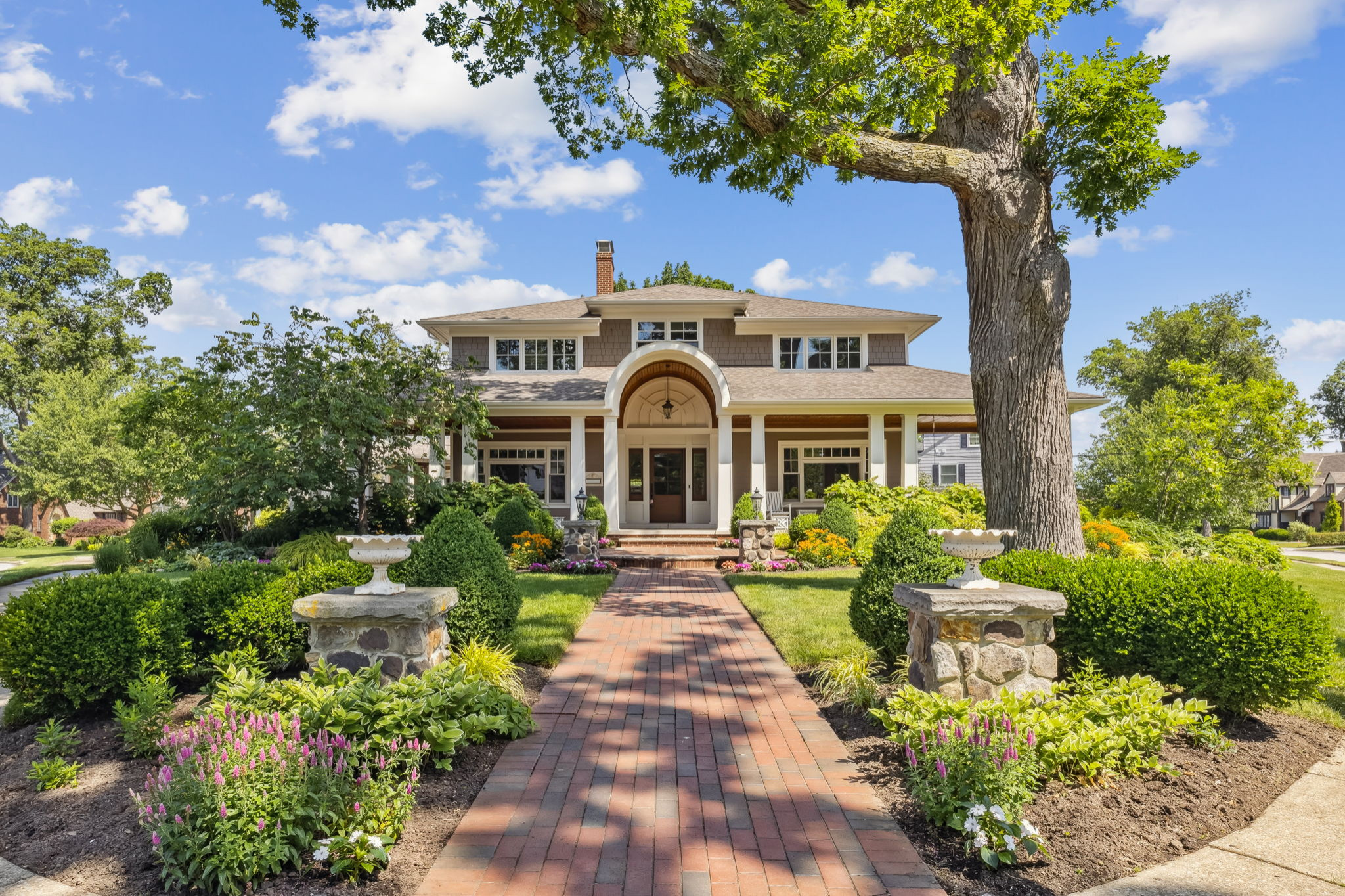 Rocky River Front Porch 2024