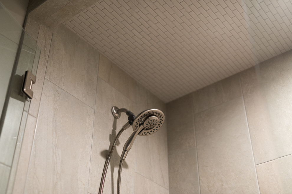 Inspiration for a large transitional home design remodel