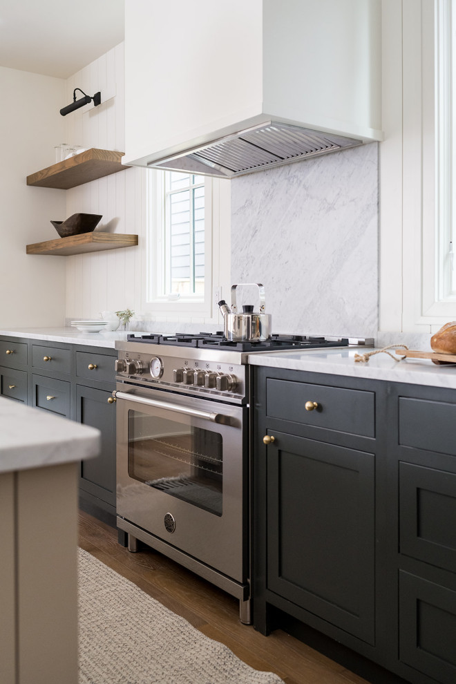 Inspiration for a transitional kitchen remodel in Indianapolis