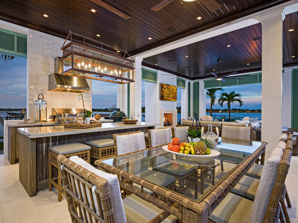 Inspiration for a transitional kitchen remodel in Miami