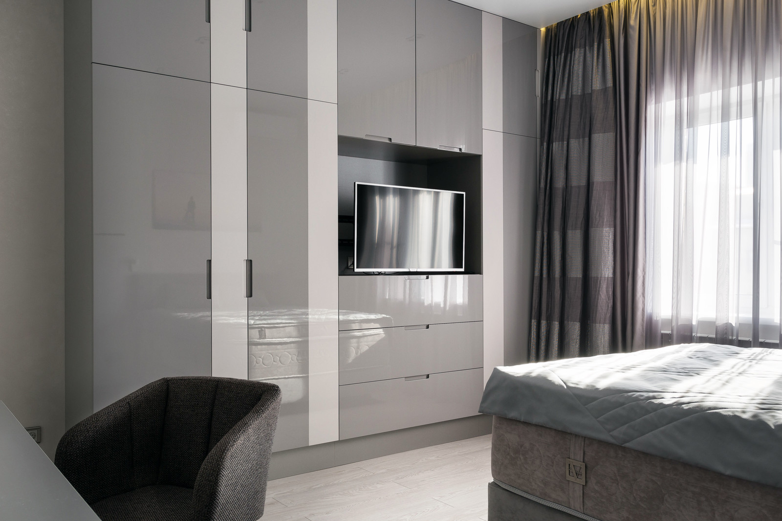 Проект "Оттенки синего" от студии