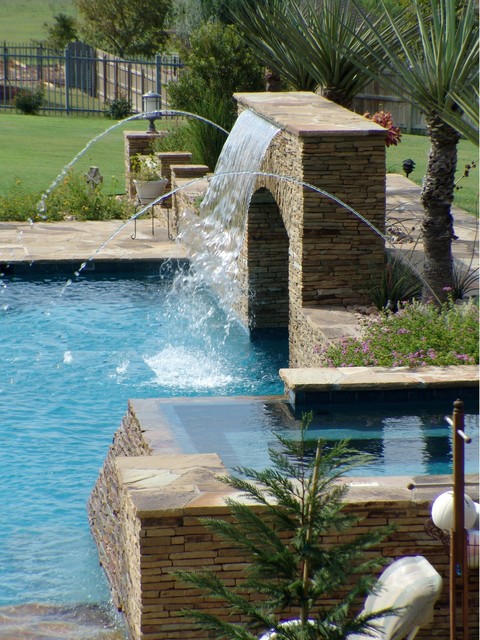 Slides & Water Features anni-50-piscina