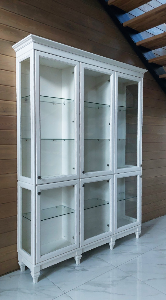 Буфет классический в загородном доме